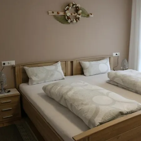 Ferienwohnung Am Berg Apartment Braunlingen